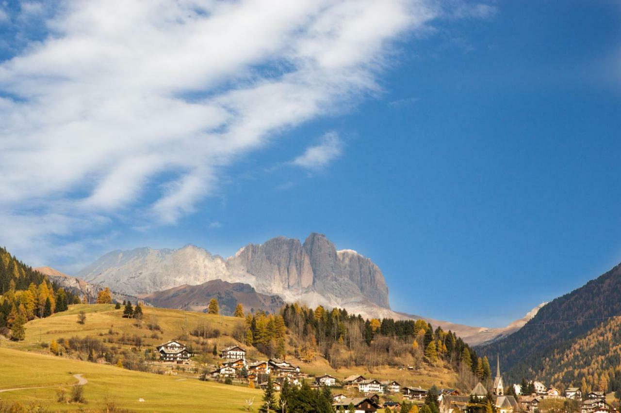 Wellness Fassa Apartman Pozza di Fassa Kültér fotó